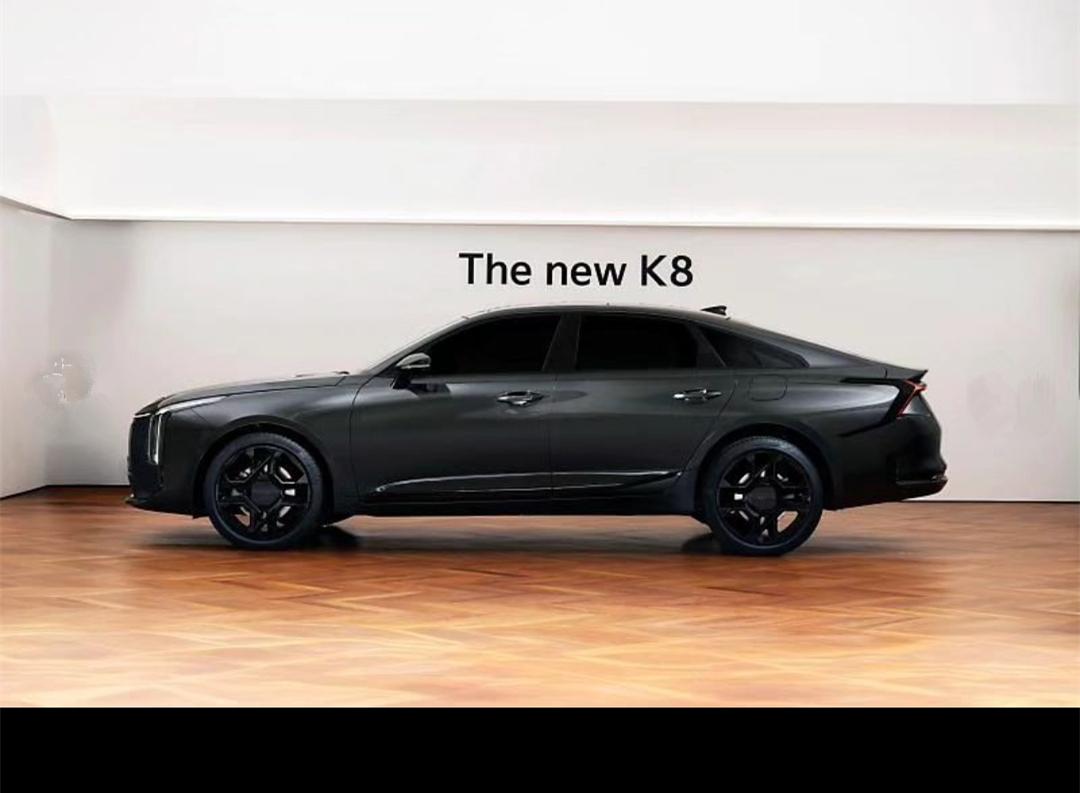 新款起亞K8實(shí)車曝光,采用了新設(shè)計(jì)語言